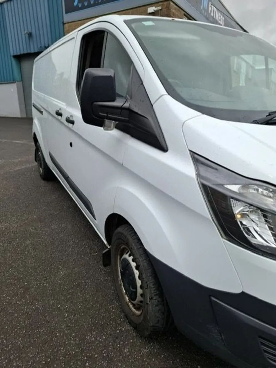 Ford Transit Custom 2015 - Image 4