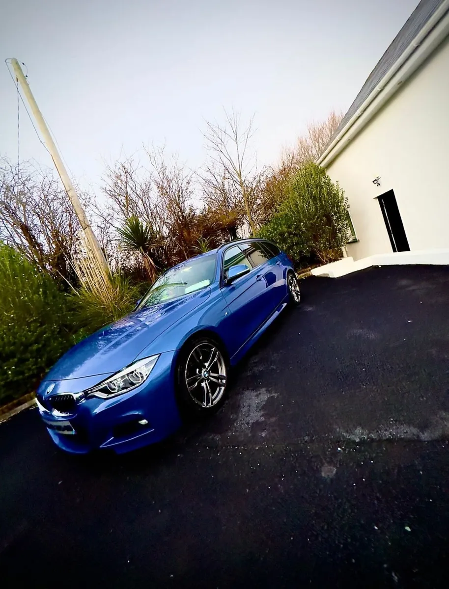 BMW 3-Series 2016 - Image 2