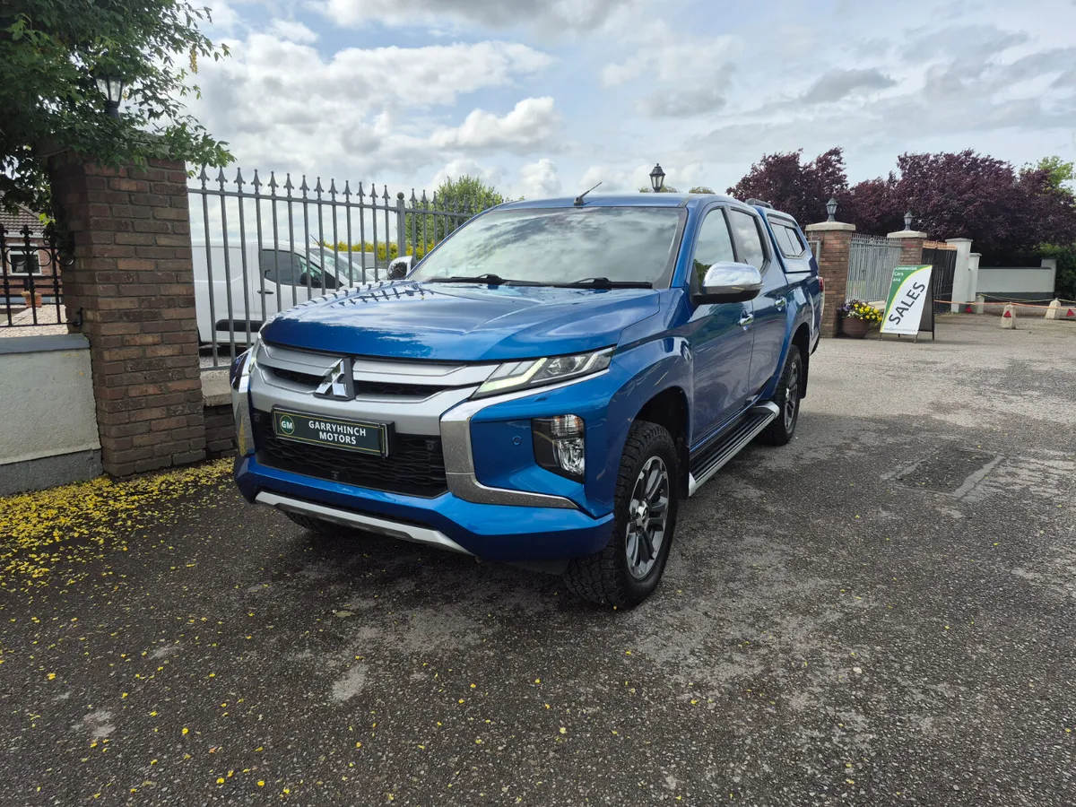 Mitsubishi L200 Barbarian X auto - Image 1