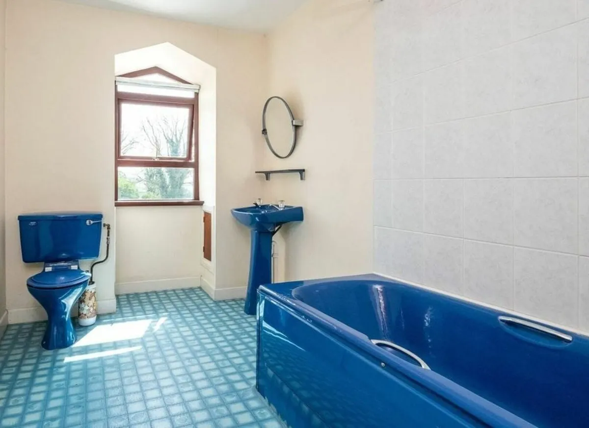 Bathroom set