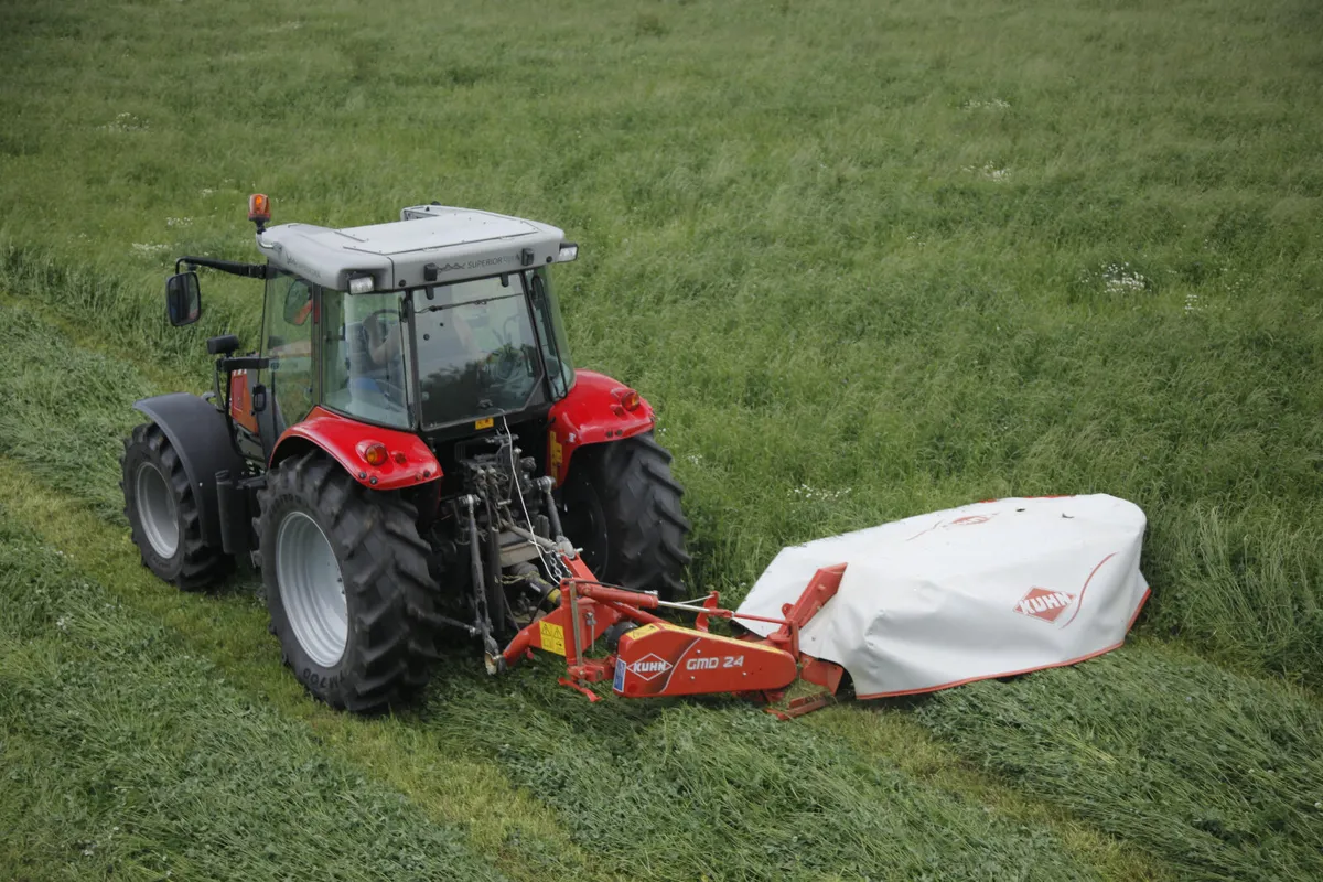 KUHN GMD 24 DISC MOWER 0% - Image 1