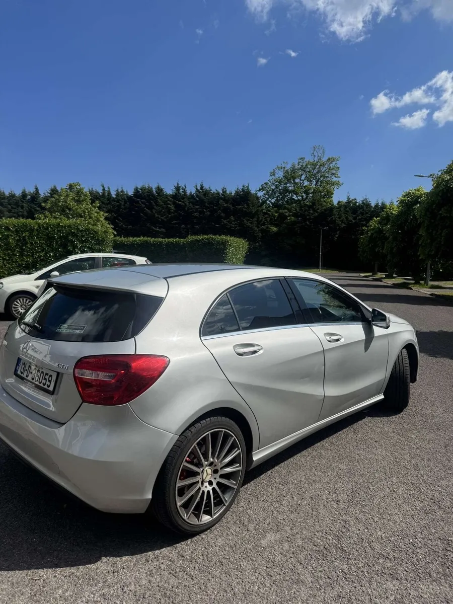 Mercedes-Benz A-Class 2013 - Image 2