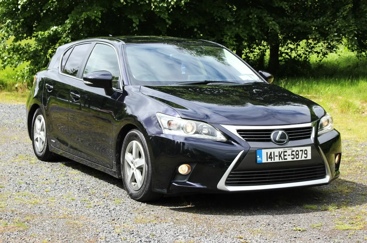 Lexus CT200h SPORT/self-charging hybrid/ONLY 98Kkm - Image 1