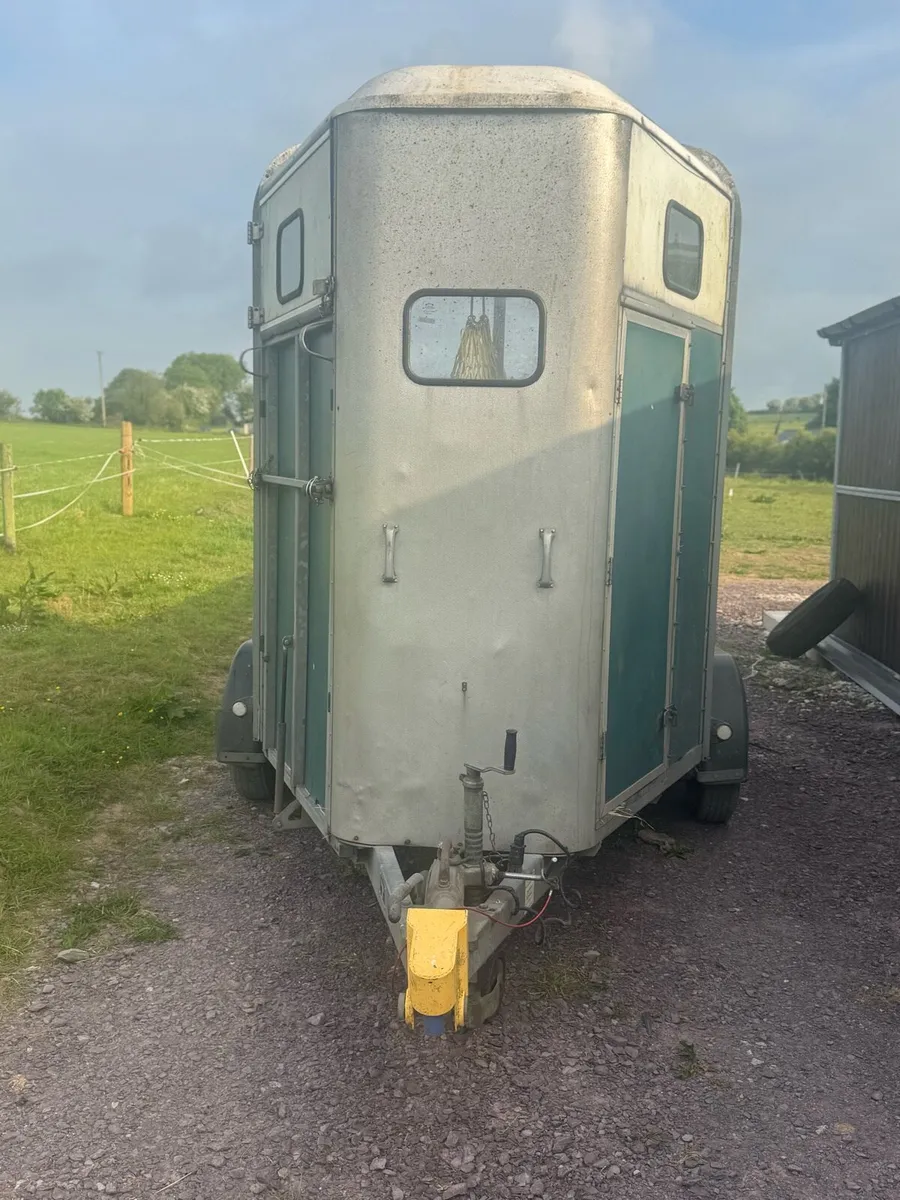 Horse box - Image 4