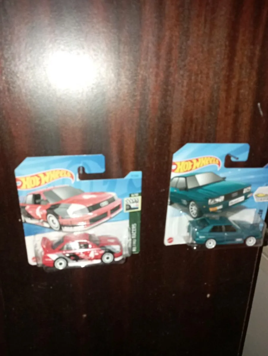 HOT WHEELS DIE-CAST MODLES CARS. - Image 1