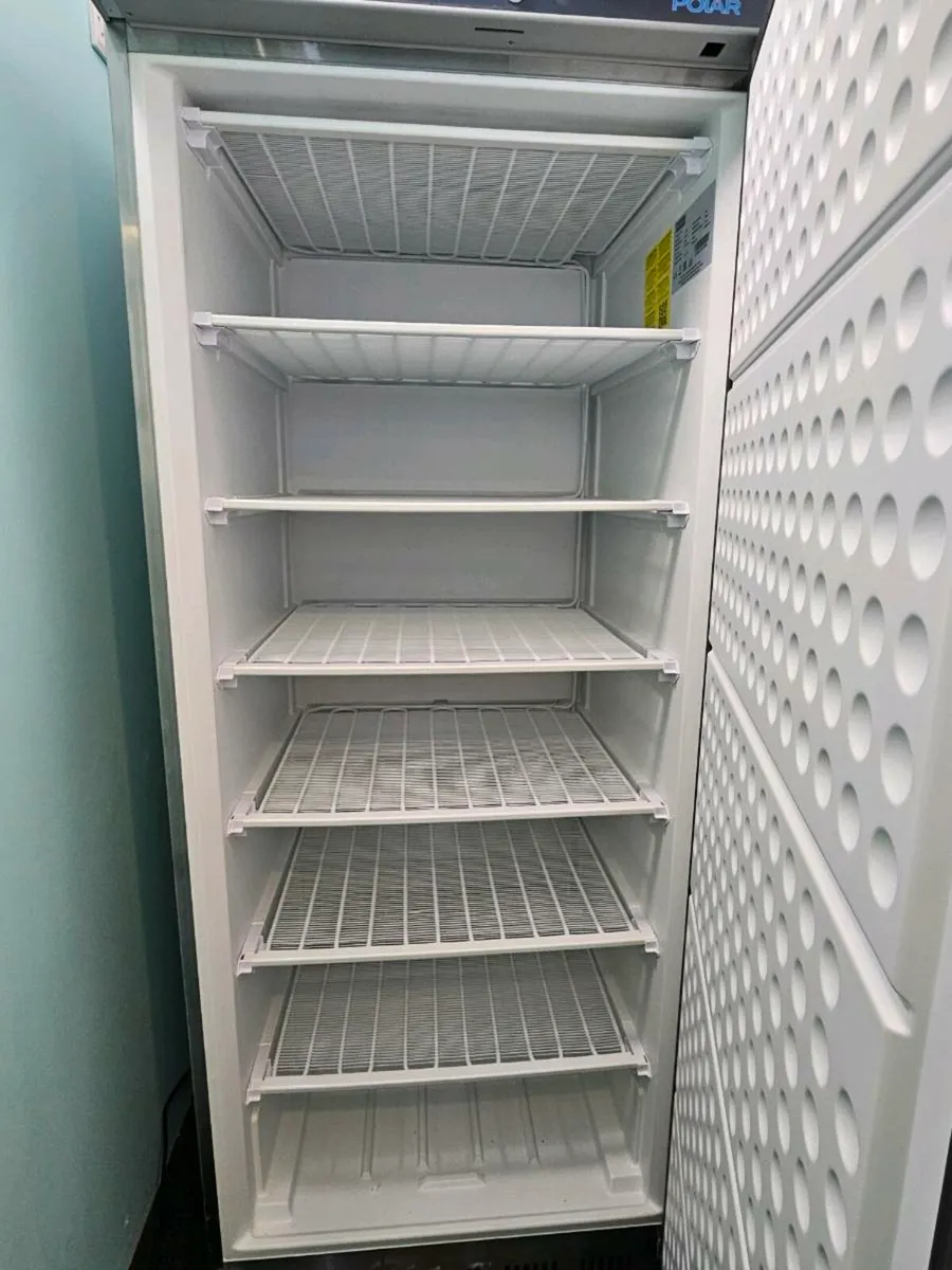 fridge - Image 2