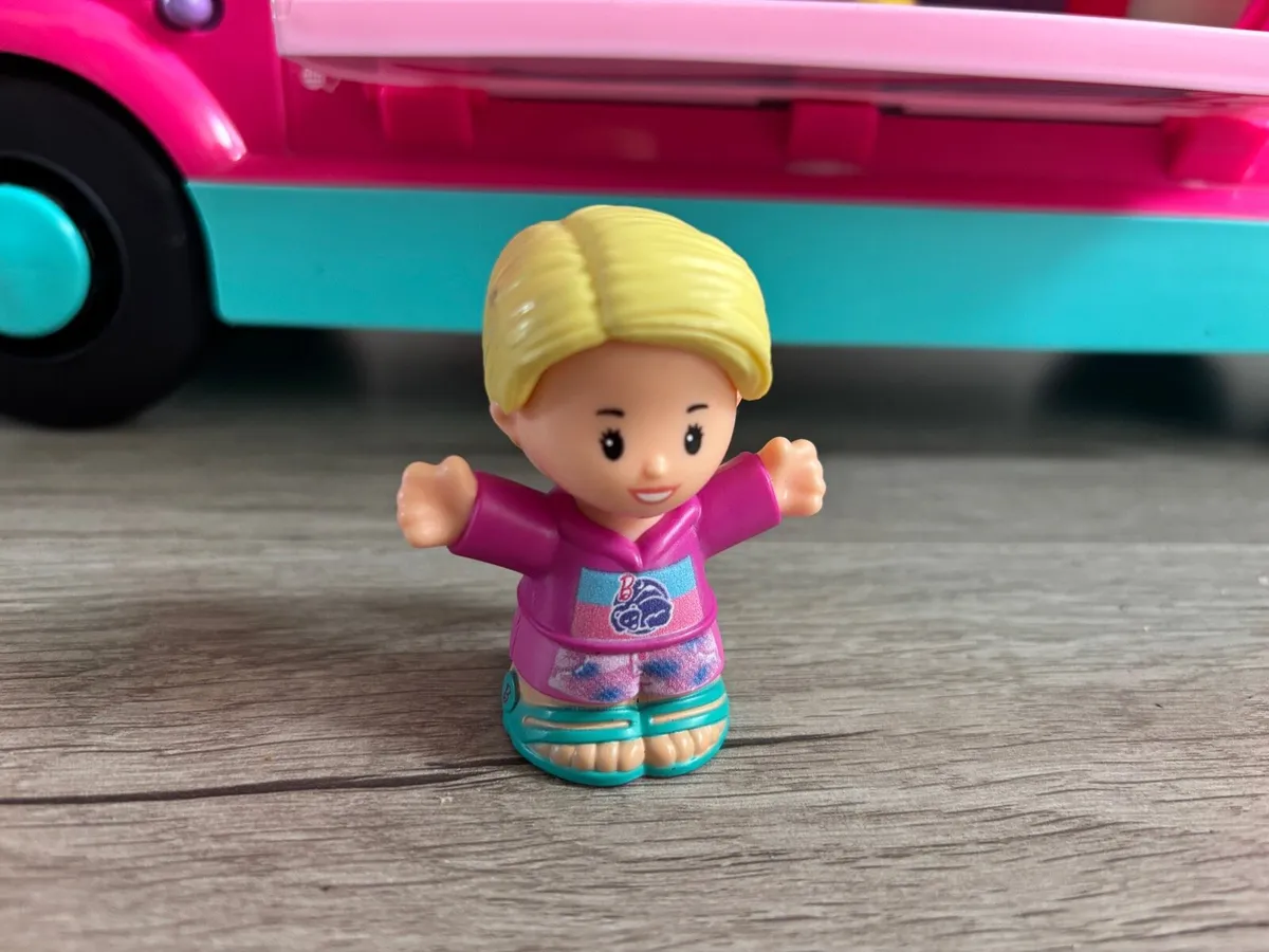Barbie camper - Image 3