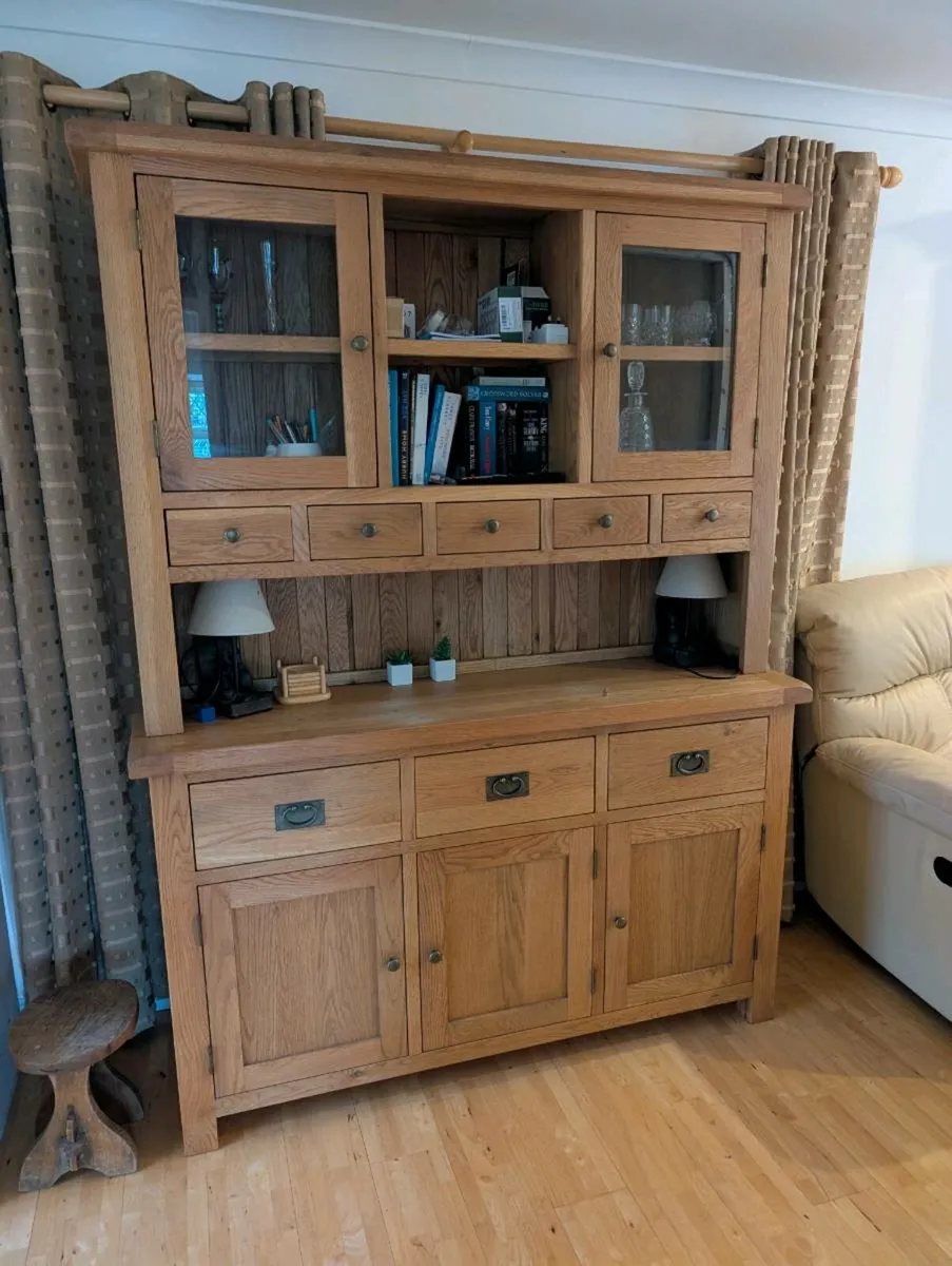 Oak Display Cabinet - Image 3