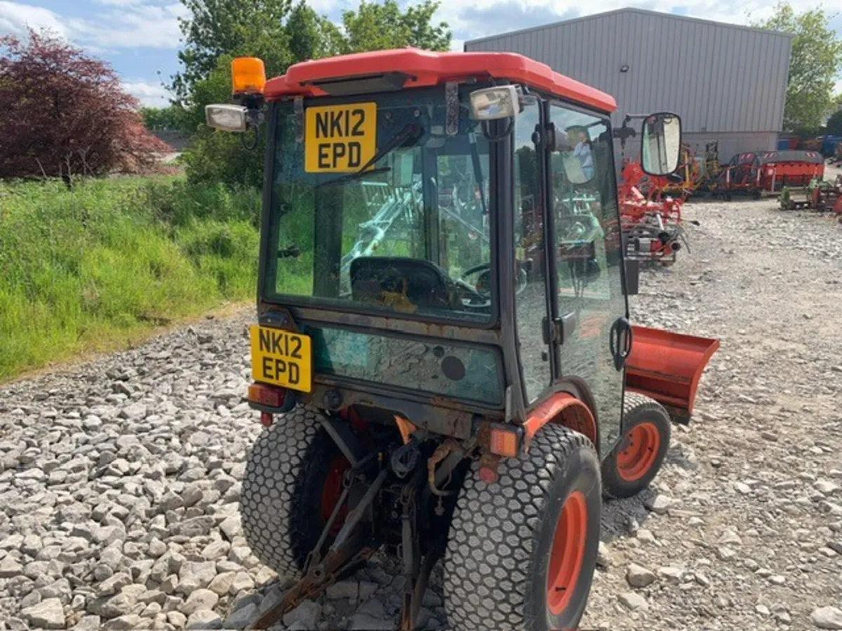 KUBOTA B2530 4WD COMPACT TRACTOR - Image 3