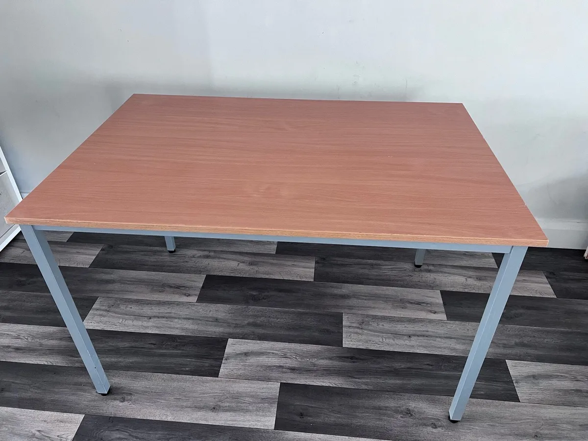 5x Very sturdy desk/ table / office 120cm/76cm - Image 3