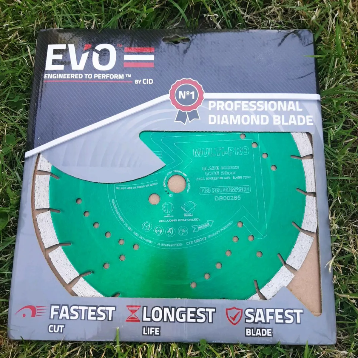 7 Consaw Diamond Blades - Image 1