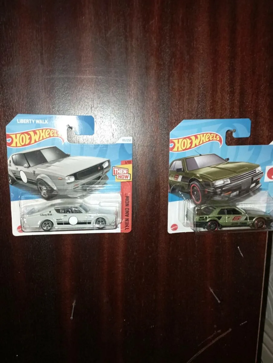 HOT WHEELS NISSAN DIE-CAST MODLES CARS - Image 4