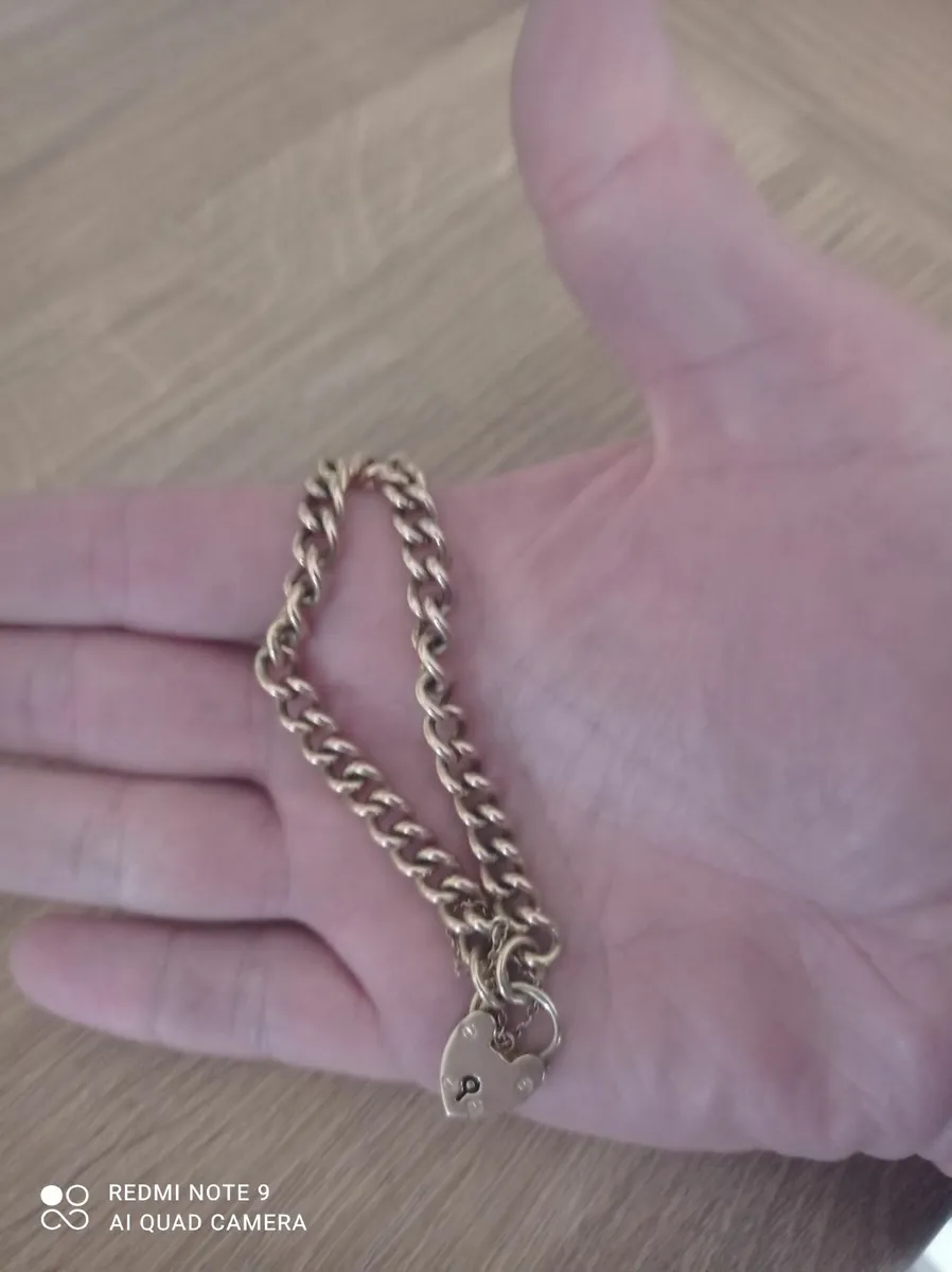 9ct gold antique curb braclet - Image 1