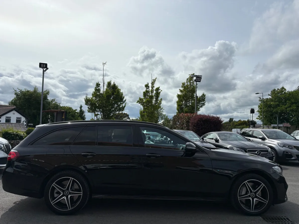 191 Mercedes-Benz E300DE AMG Premium Estate - Image 4