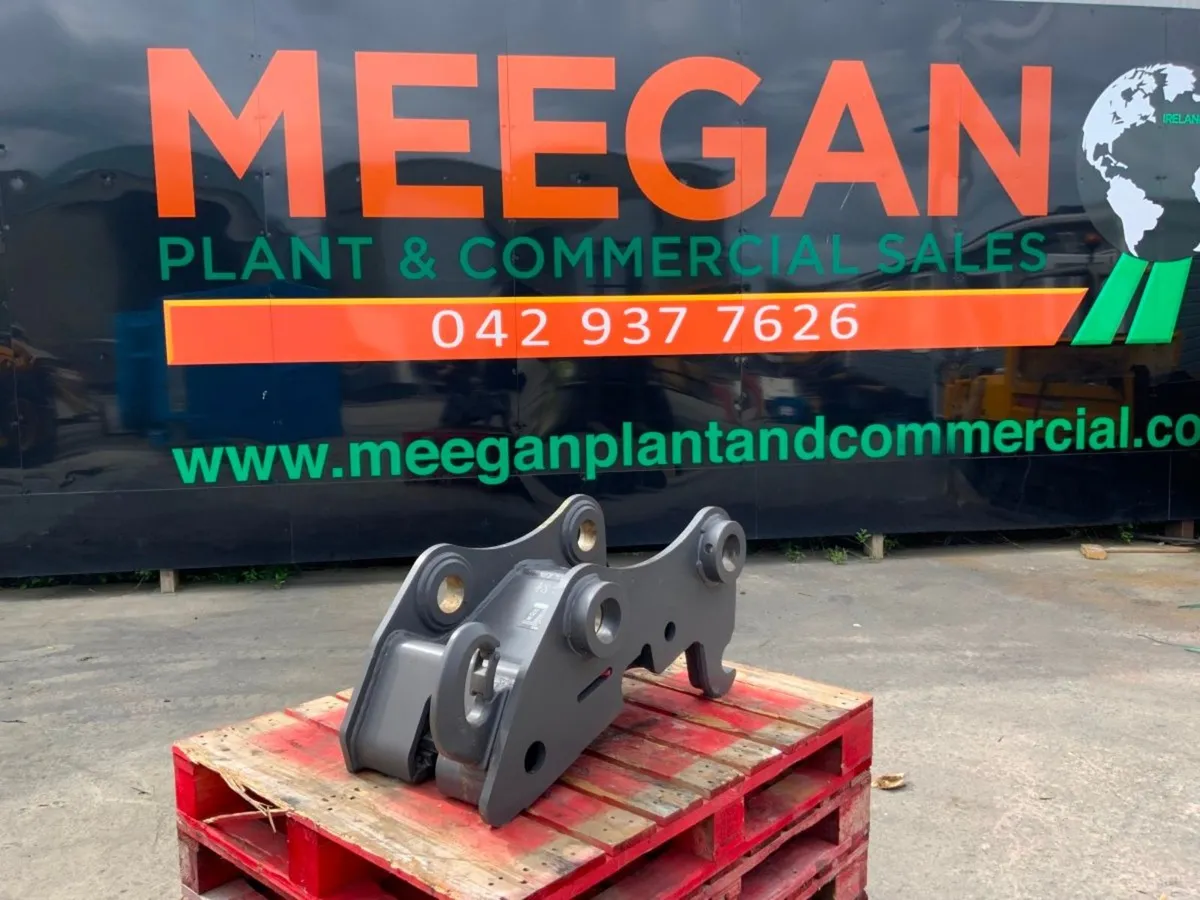 UNUSED VOLVO S1 TYPE QUICK HITCH.........7473. - Image 1