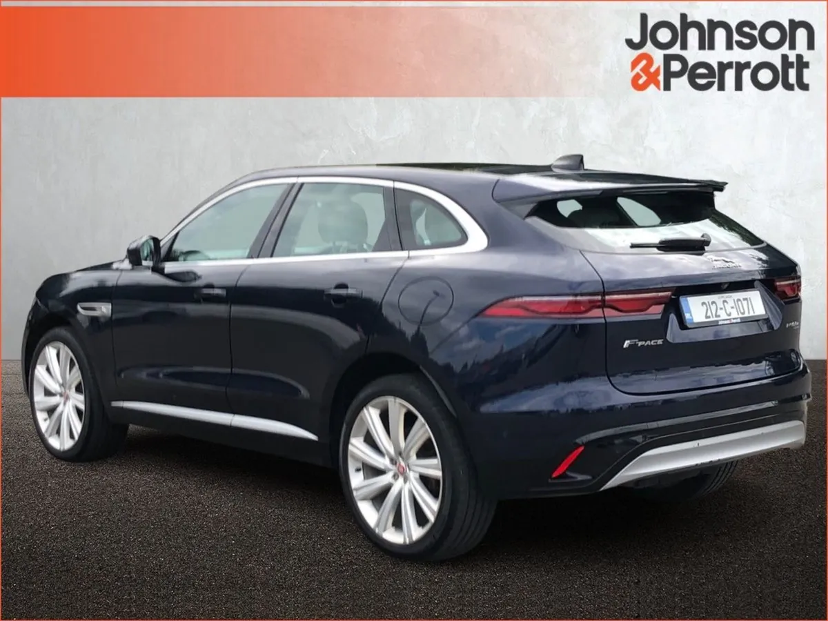 Jaguar F- PACE 2.0 I4 Phev 404 PS AWD Autostandard - Image 2
