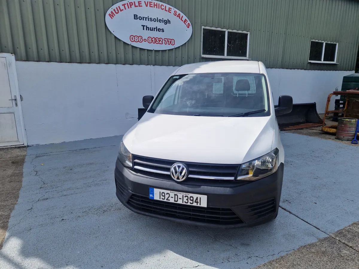 VOLKSWAGGON CADDY MAXI - Image 2