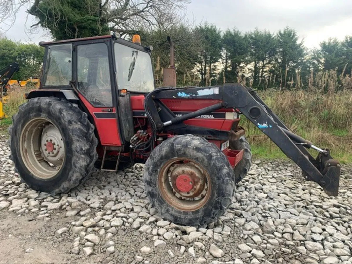 CASE 895L 4WD & QUICKIE LOADER - Image 3
