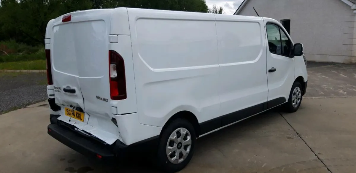 2024 Renault trafic 2.0 TD - Image 4