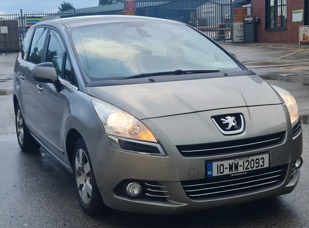Peugeot 5008 7 seater - Image 1