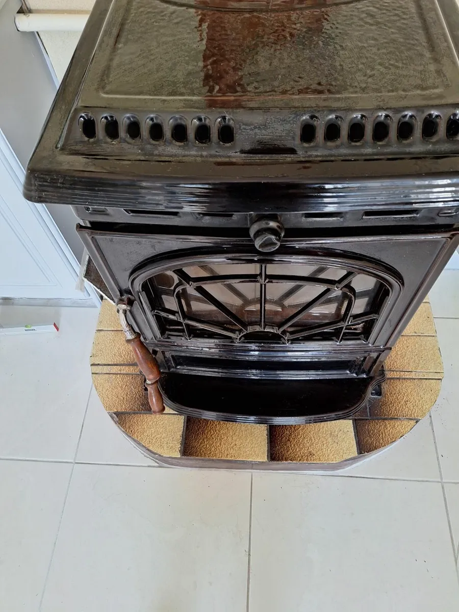 Stove - Image 3