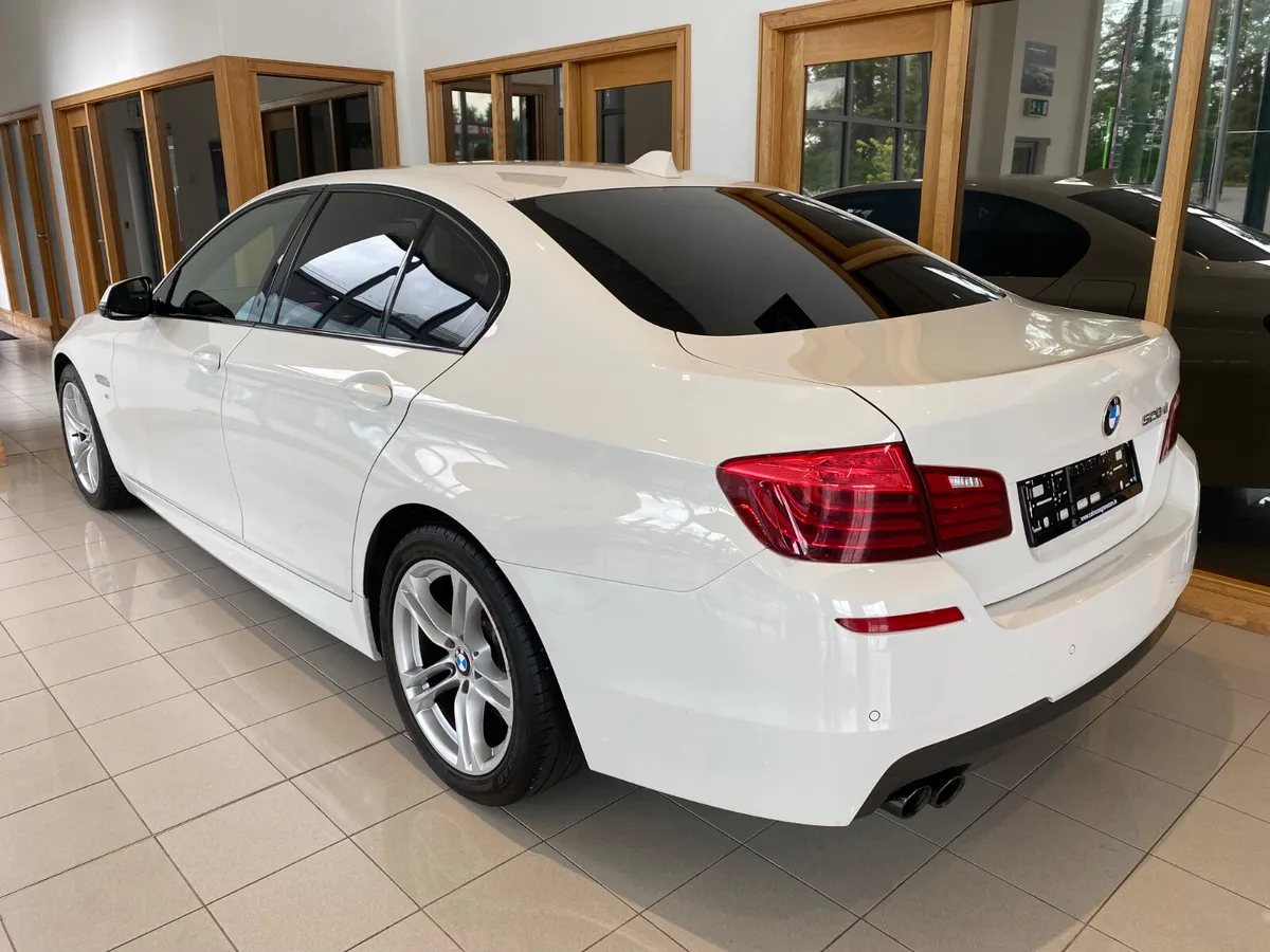 BMW 5-Series 2016 520d M Sport - Image 4