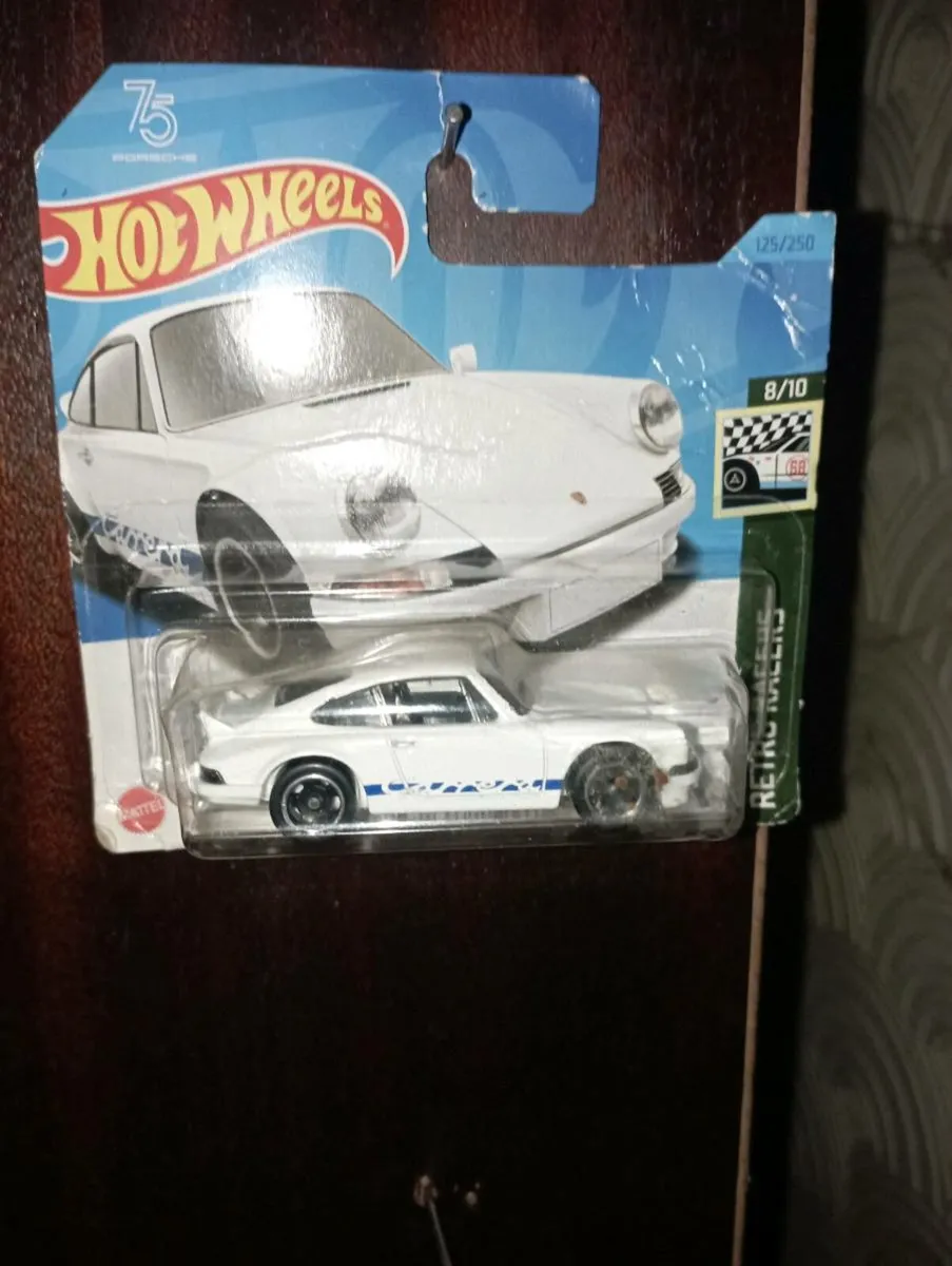 HOT WHEELS DIE-CAST MODLES CARS - Image 3