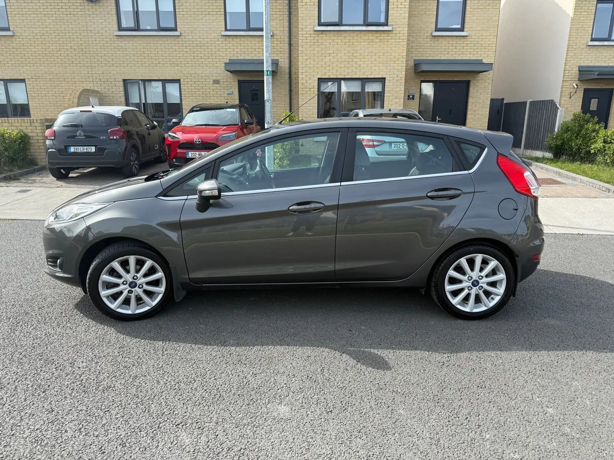 Ford Fiesta Titanium model - Image 2