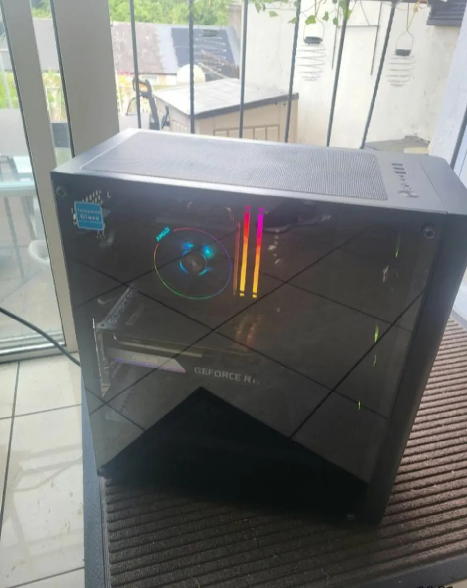 High-End Gaming PC w/ Palit RTX 3070 GamingPro - Image 1