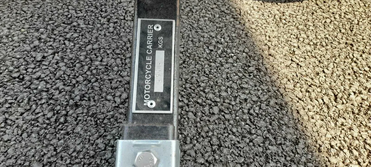 Motorcycle carrier - Image 2