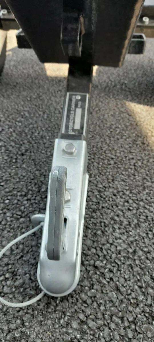 Motorcycle carrier - Image 3