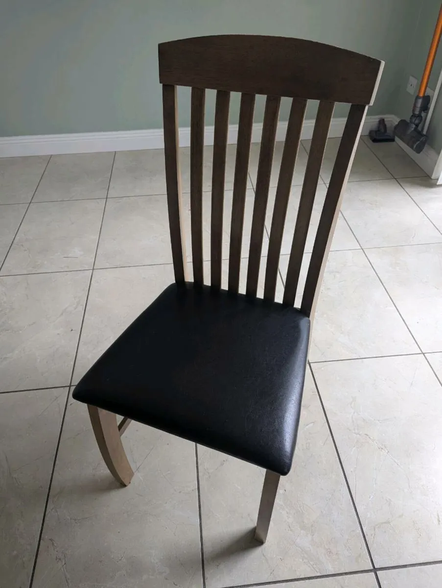 Kitchen Table & Chairs - Image 4