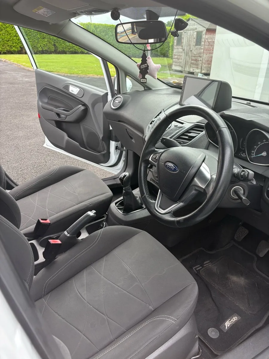 Ford Fiesta 161 - Image 3