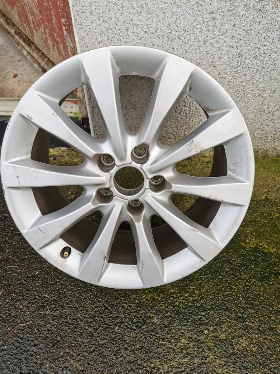 17" Wheels x 4 - Image 2