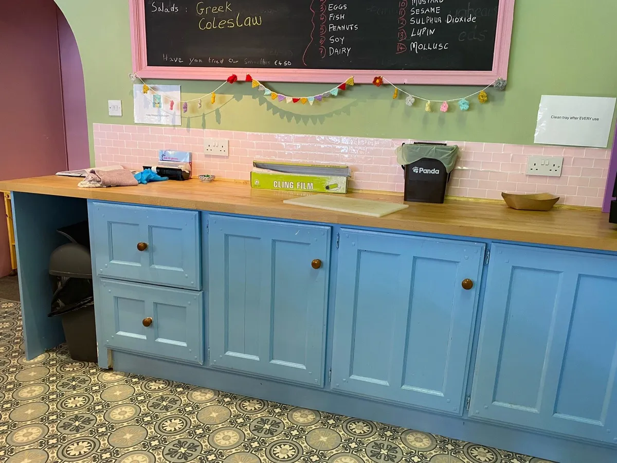 Kitchen units with solid worktops - Image 2