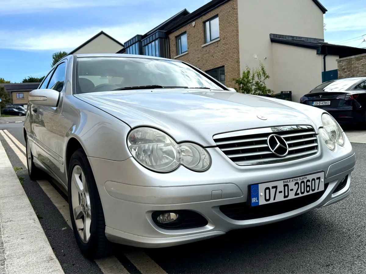 Mercedes C180 Sports Coupe - Image 3