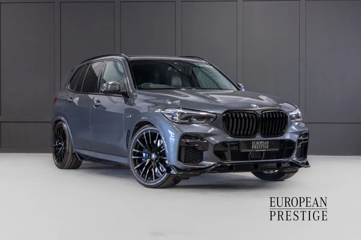 212 BMW X5 X-Drive 45e M-Sport - Image 1