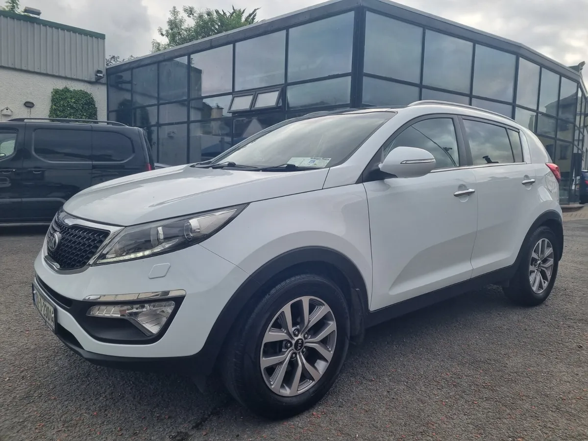 **SOLD**Kia Sportage 1.7D Platinum Edition - Image 3