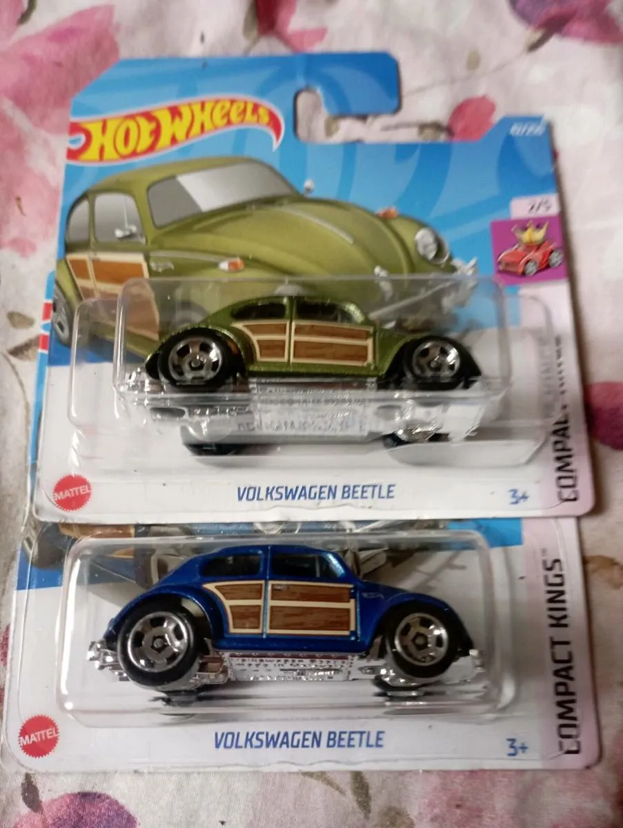 HOT WHEELS DIE-CAST MODLES CARS - Image 1