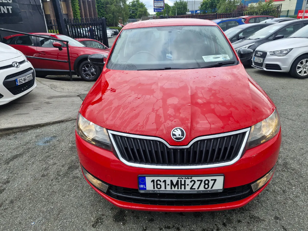 Skoda Rapid 2016 - Image 2