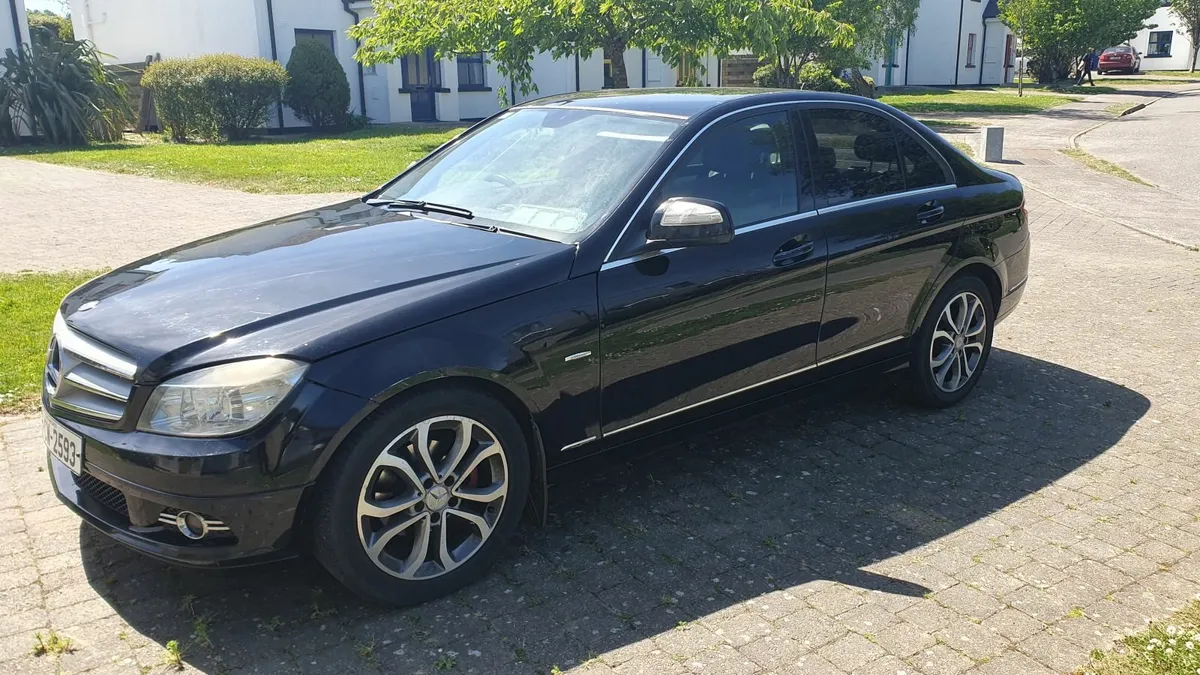 Mercedes-Benz C-Class 2008 - Image 4