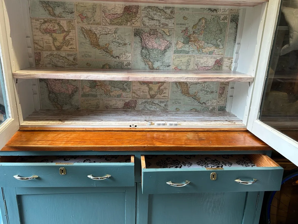Old dresser - Image 3
