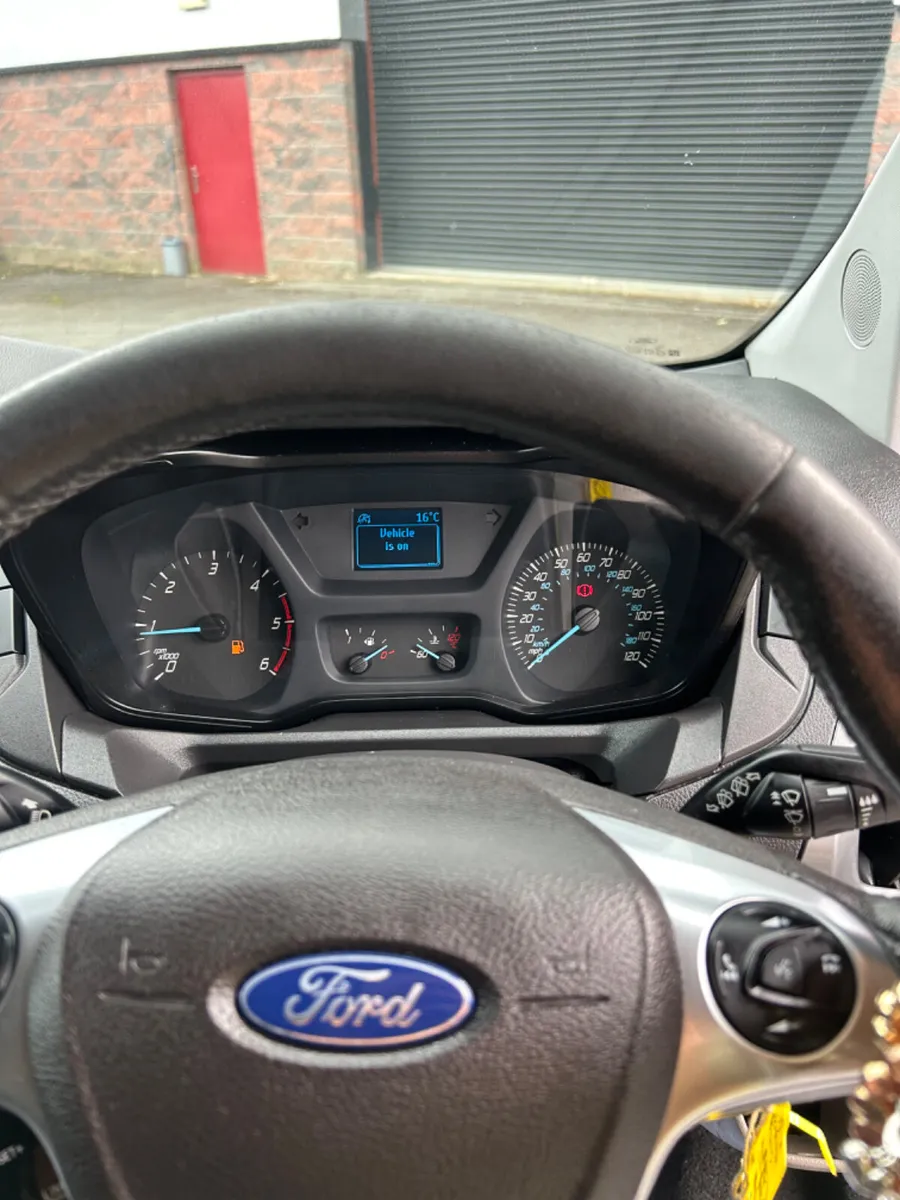 Ford Tourneo 2017 - Image 4
