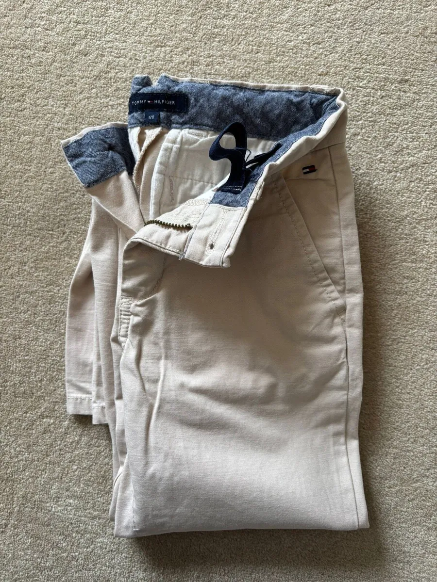 Tommy Hilfiger cream skinny chinos age 7-8 - Image 1