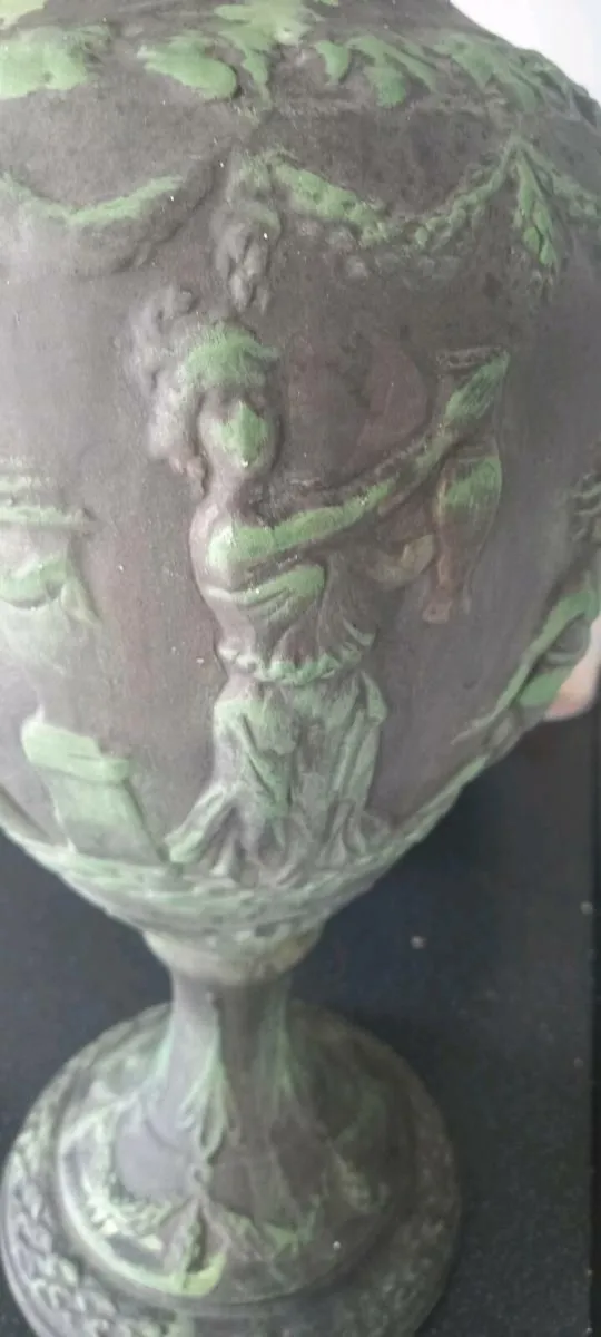 Unusual Vase depicting figures on the side - Image 4