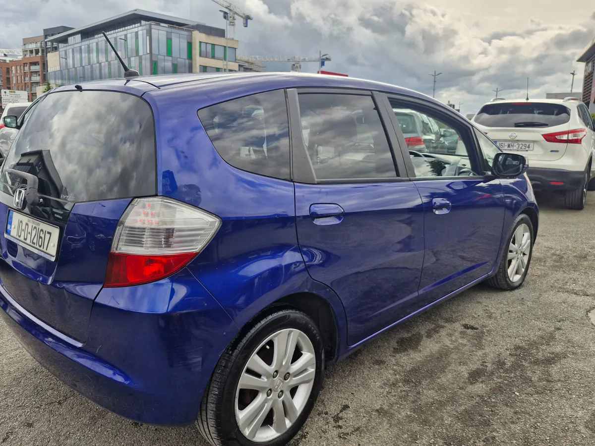 Honda Jazz 2010 - Image 4
