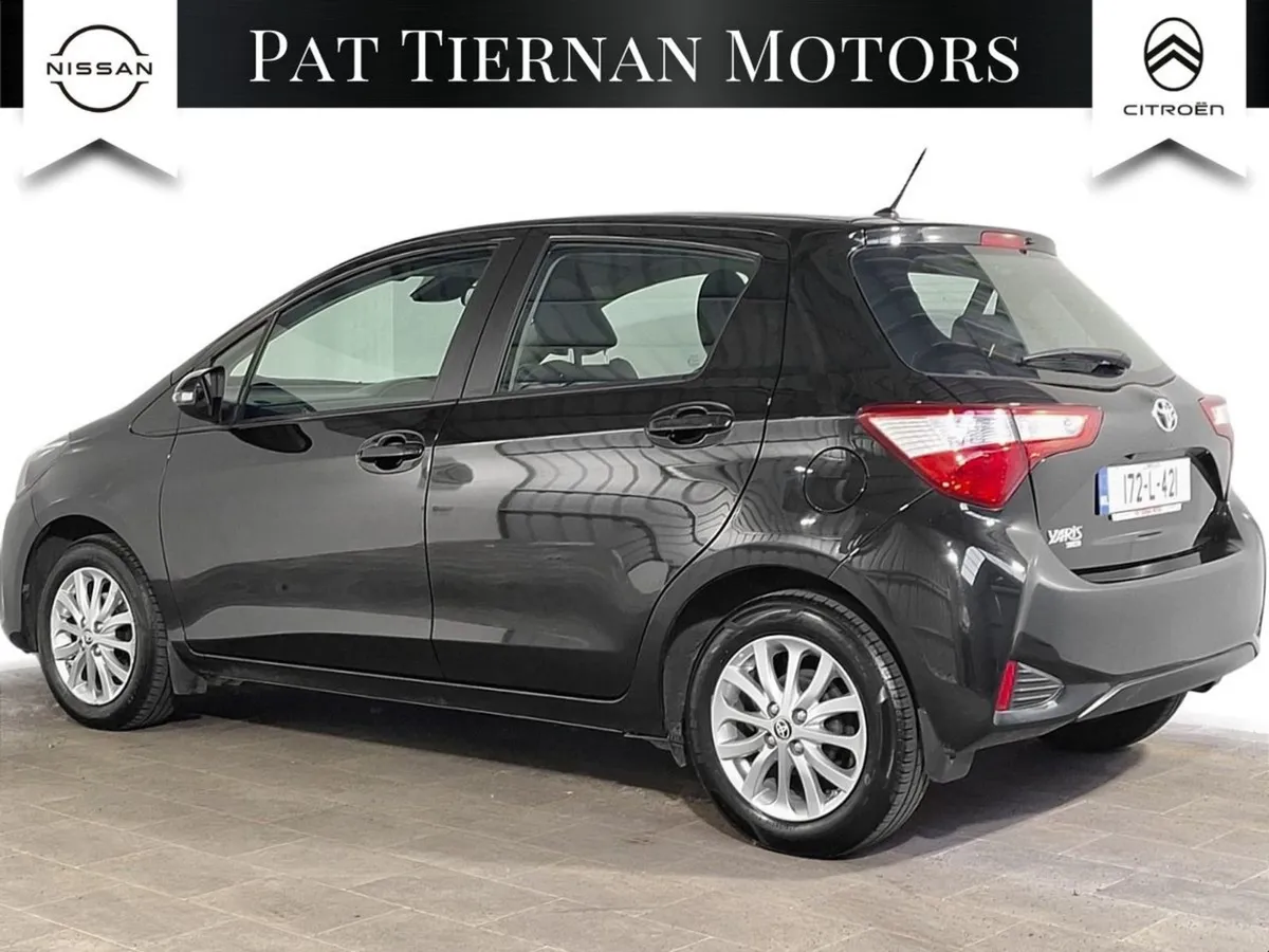 Toyota Yaris 1.0 Vvt-i 3Dr Luna - Image 2