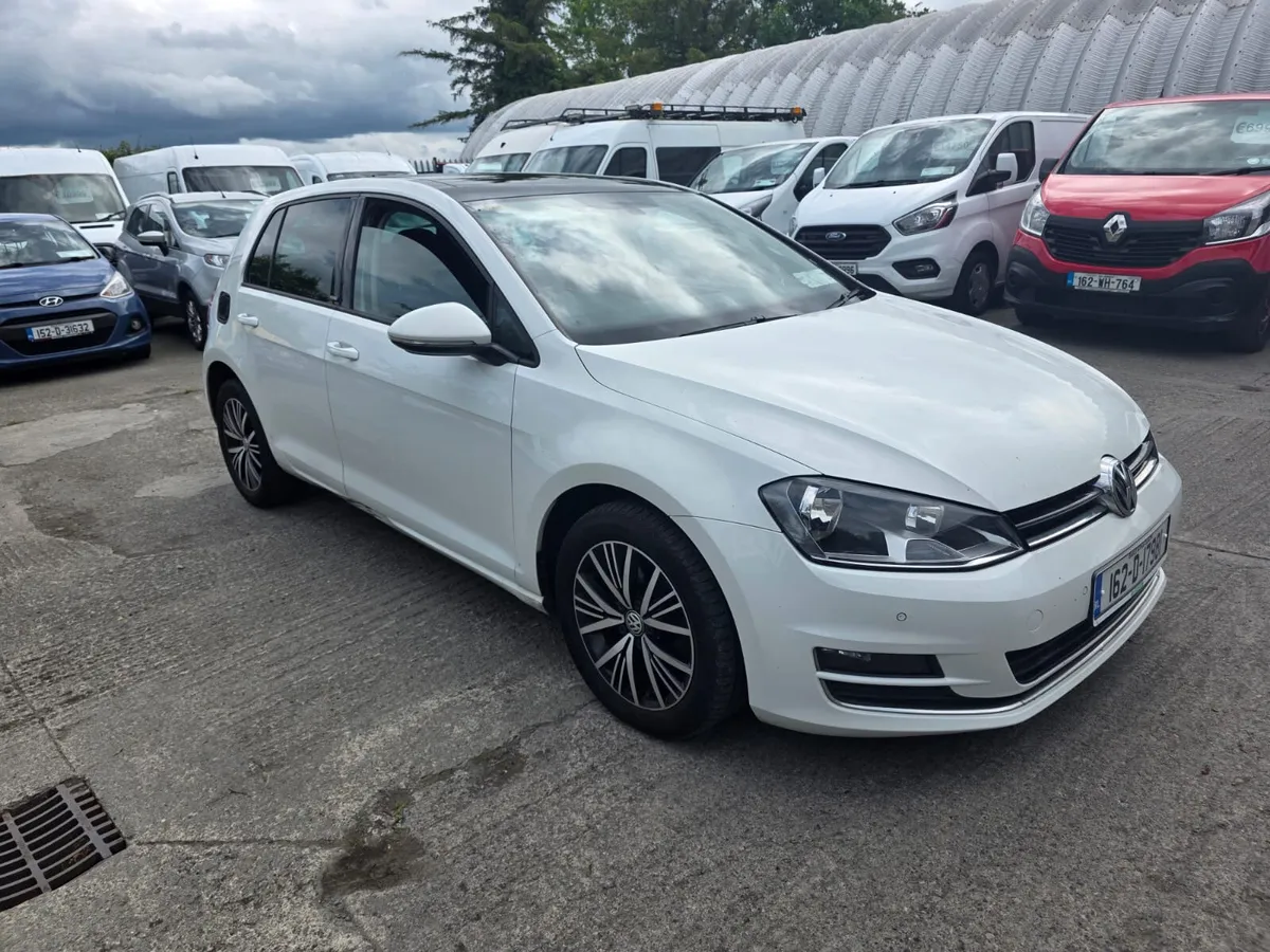 Vw Golf “TRADE SALE” 1.6TDI ALLSTAR 2016 - Image 2