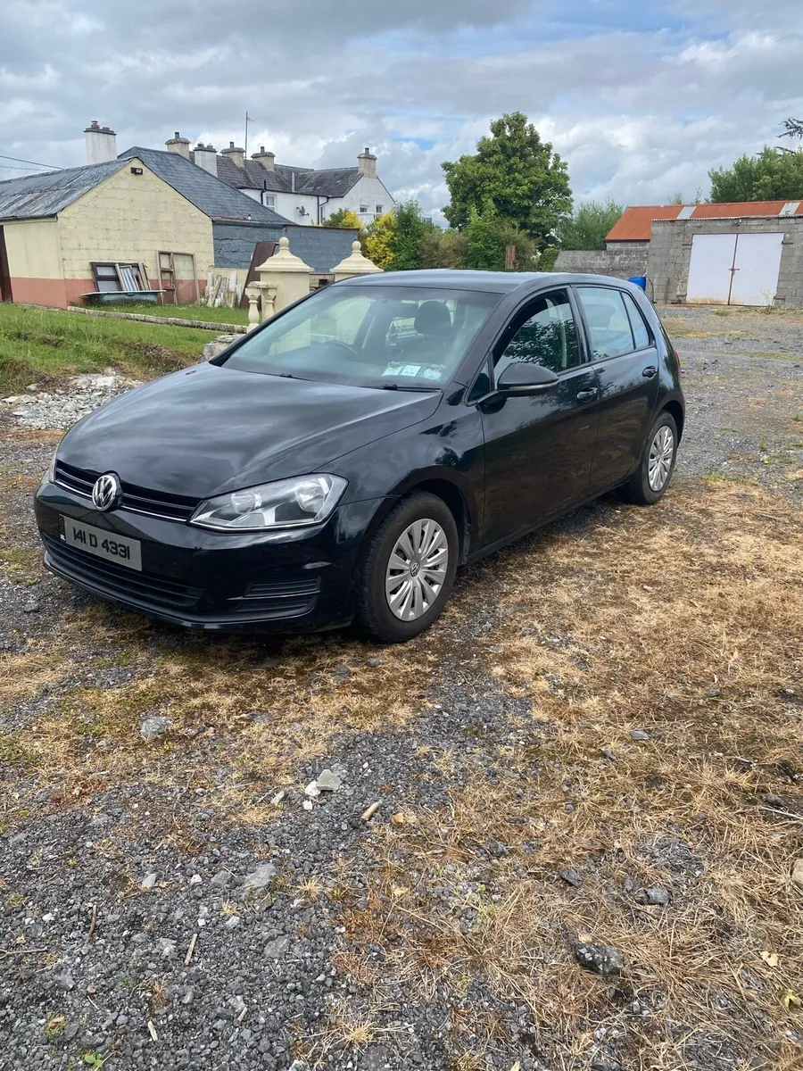 Volkswagen Golf 2014 1.6L TDI - Image 1
