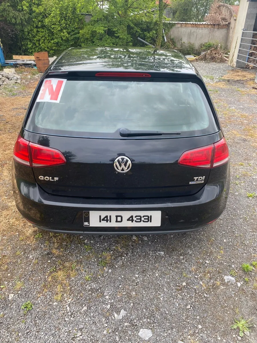 Volkswagen Golf 2014 1.6L TDI - Image 3